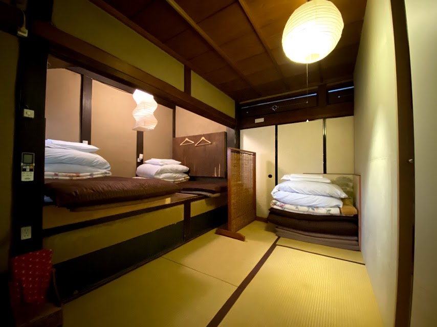 Guesthouse KINGYOYA Dormitory room